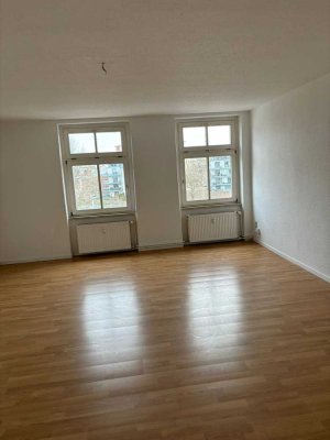 4 Zimmerwohnung für WG oder Familie