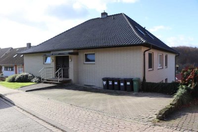 Modernisierte 3-Zimmer-Wohnung mit Garage in Delligsen