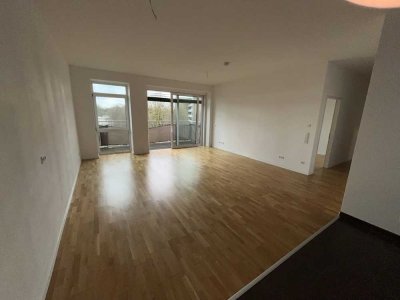 Gepflegte 3-Zimmer-Wohnung im 3. OG ( 100,05 m² ) mit offener Küche und Balkon im Zentrum von Moers