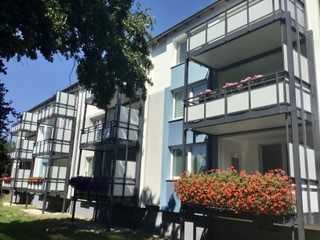 Schick 3-Zimmer-Wohnung mit Tageslichtbad und XXL-Balkon