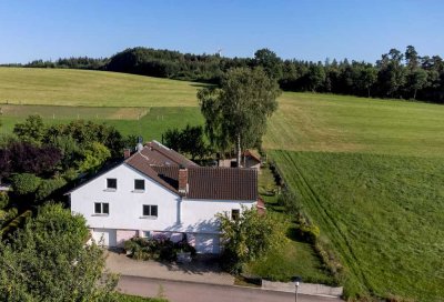 Geräumiges Einfamilienhaus in schöner Ortsrandlage