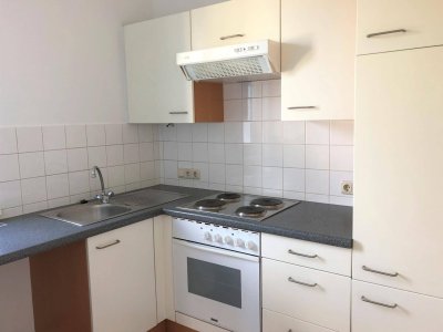 Ideale ruhige Single-/Pärchenwohnung mit Parkplatz und Gartenbenützung!