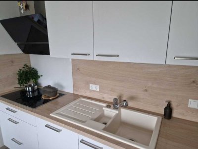 4,5 Zimmerwohnung, EBK, TG und Badewanne in der Hermann-Essig-Straße