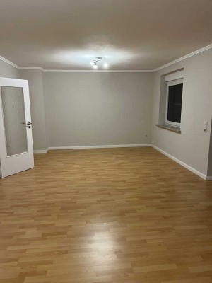 4 Zimmer Maisonette-Wohnung mit Garage in Burg (Dithmarschen)