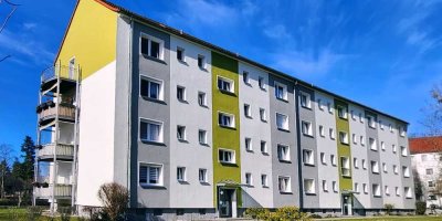Bezugsfertige 4-Raumwohnung mit Balkon im WK II