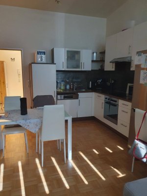 2-Zimmer-Wohnung mit Einbaukueche und Lift in Voecklamarkt