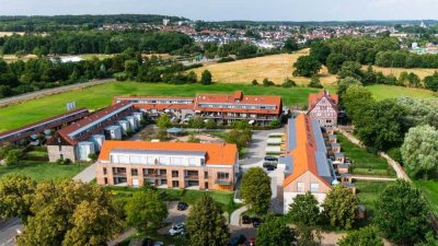 Neuwertig! einziehen, genießen, wohlfühlen! Schicke 2 Zi.-Gartenwohnung mit Golfplatz-Blick