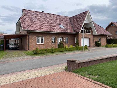 Haus mit Einliegerwohnung in zentraler Lage
