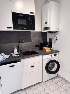 City Wohnung mit eigenem Garten im ruhigen Innenhof!