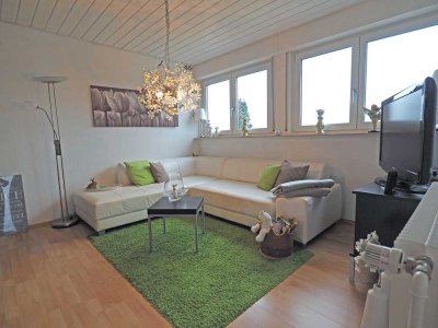 Hochwertige, lichtdurchflutete 3-Zimmer-Wohnung in bester Lage - für Singles oder Paare -