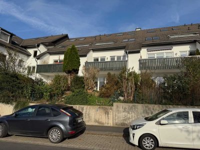 Sonnige Wohnung mit Südbalkon und Fernblick