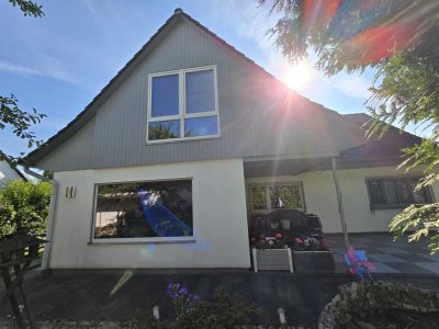XXL- Freistehendes Einfamilienhaus mit tollen Extras