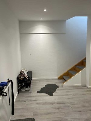 Schöne Maisonette- Wohnung mit 2 Bädern in Wiesloch