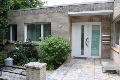 Bungalow - Tolle Aufteilung - Wärmepumpe- Garage - PV - Anlage