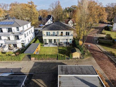 Helle Wohnung mit eigenem Garten!