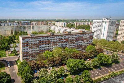 Gut geschnittene 2-Raumwohnung mit Loggia