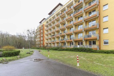Für Anleger: Vermietete 3-Zi.-ETW mit Parkhaus-Stellplatz in gefragter Lage von Schwerin-Zippendorf