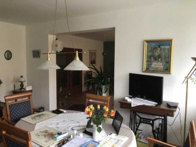 Sanierte 4-Zimmer-Wohnung mit Balkon und EBK in Hildesheim