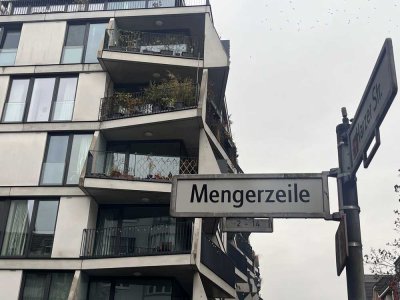 Dachgeschoss mit Lift zum Sofortbezug in ruhiger Lage nahe Lohmühlenplatz