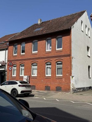Klassisches Dreifamilienhaus im Herzen von Kirchrode (2)