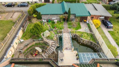 Exklusive Villa mit Wellnessbereich, Wintergarten, Teichanlage & Poolvorbereitung – 5 Stellplätze