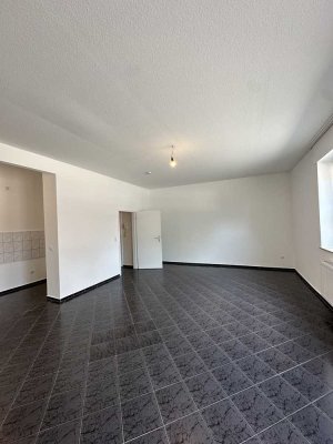 Frisch renovierte 2-Zimmer Wohnung in Bochum