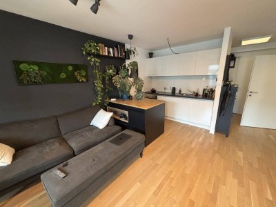 ab 15.05.2026 verfügbar: Helle 2 Zimmer Wohnung im 5.OG mit Lift