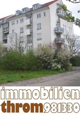 Schöne Wohnung mit Balkon ins Grüne