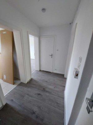 2,5 - Zimmerwohnung in ruhiger Lage ab sofort zu vermieten !!!