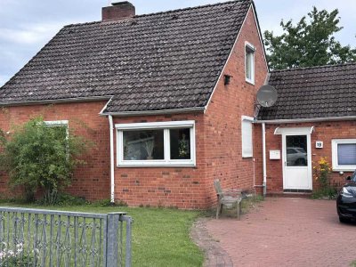Schönes Haus mit Garten und Garage in Lüneburg