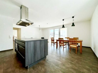 2-Zimmer-Wohnung mit Einbauküche und Balkon in Zentrumslage von Bad Neuenahr!