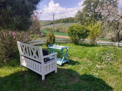 Exklusivität trifft Natur: geräumiges Einfamilienhaus in Feldrandlage