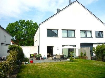 modernes und wunderschön gepflegtes Haus in ruhiger Wohnlage *Neuwertiger  Zustand*