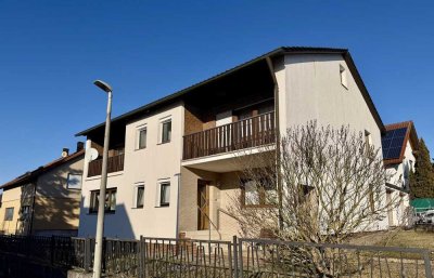 Renovierungsbedürftiges Zweifamilienhaus mit flexiblen Nutzungsmöglichkeiten in ruhiger Traumlage!