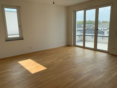 sehr schöne 4-Zimmer-Wohnung mit großer Dachterrasse