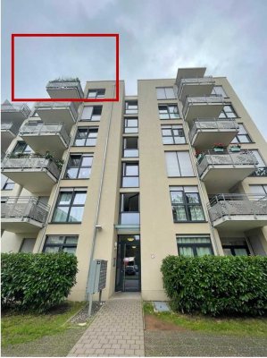 Sofort-einzuziehen-leer Penthouse 2-Zimmer Wohnung mit Balkon, EBK und Fernblick