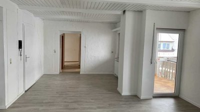 Tier- und Familienfreundliches Wohnen unterm Dach – 4-Zimmer-Wohnung in Rottenburg - Baisingen