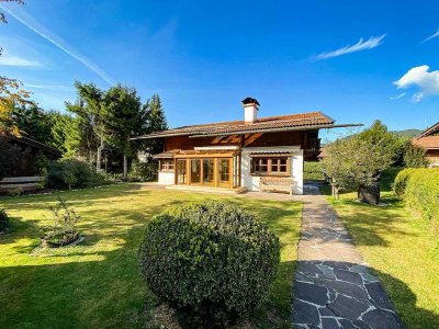 LIEBEVOLL GESTALTETES LANDHAUS IN BEGEHRTER LAGE, ROTTACH-EGERN