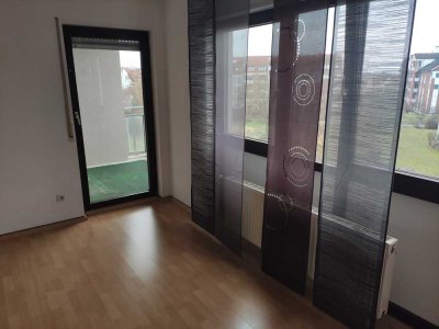 Helle 2-Zimmer Wohnung im 3. OG mit Balkon in Speyer