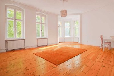 Stuck, Stil & Sonnenbalkon – Ihr 4 Zi. Altbautraum mit Wow-Faktor in Spandau!