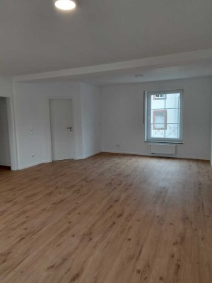 3 Zimmer Küche/Bad Wohnung zu vermieten