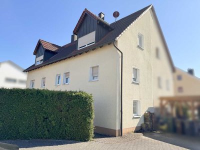 Nachfragestarke Kapitalanlage: WG-taugliches-Haus nahe Erlangen – 2 Küchen, 6 Zi., 3 Bäder