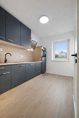 Kernsanierte 1,5 Zimmer Wohnung mit Balkon in Top Lage, Landshut - Ideal für Kapitalanleger