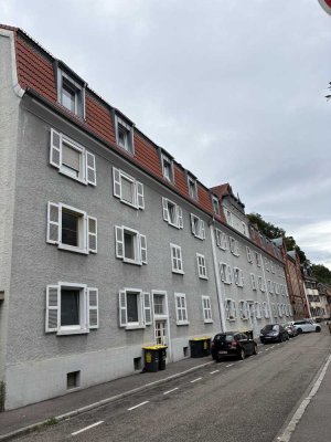 Gepflegte 3 Zimmer Wohnung mit neuer Einbauküche in Baden Baden