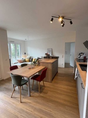 Sonnendurchflutete möblierte 3 Zimmer KDB mit gehobener Innenausstattung zur Untermiete für 8 Monate