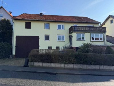/// Mehrgenerationenhaus mit Nebengebäude und großzügigem Grundtstück - Tierhaltung möglich -
