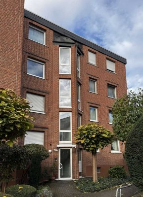 -- Frechen MITTE -- helle 2 Zim. Whg. mit Balkon u. Stellplatz -