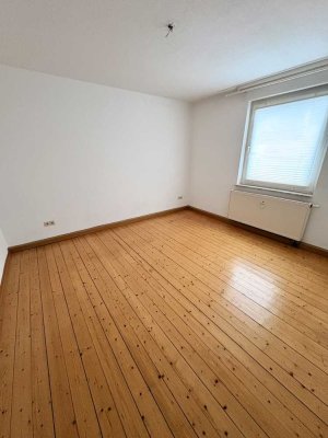 Zweibrücken, Fasanerieberg:
2ZKB-Whg. mit Einbauküche