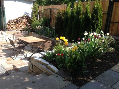 möblierte 2 Zimmer-Gartenwohnung mit großer Terrasse in Bestlage Schwabing