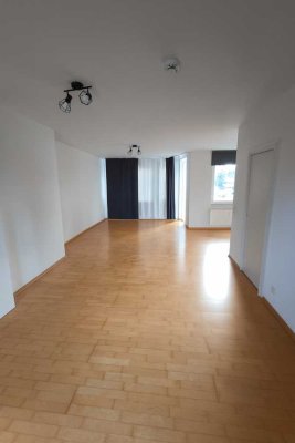 Sehr gut geschnittene 2-Zimmer Wohnung mit 72m² in Kleefeld / Nähe Bahnhof